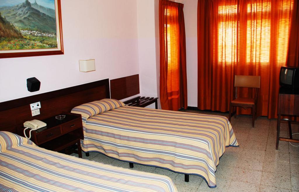 Hotel Olympia Las Palmas de Gran Canaria Pokoj fotografie